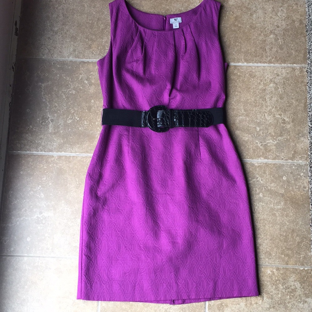 Sleeveless dress